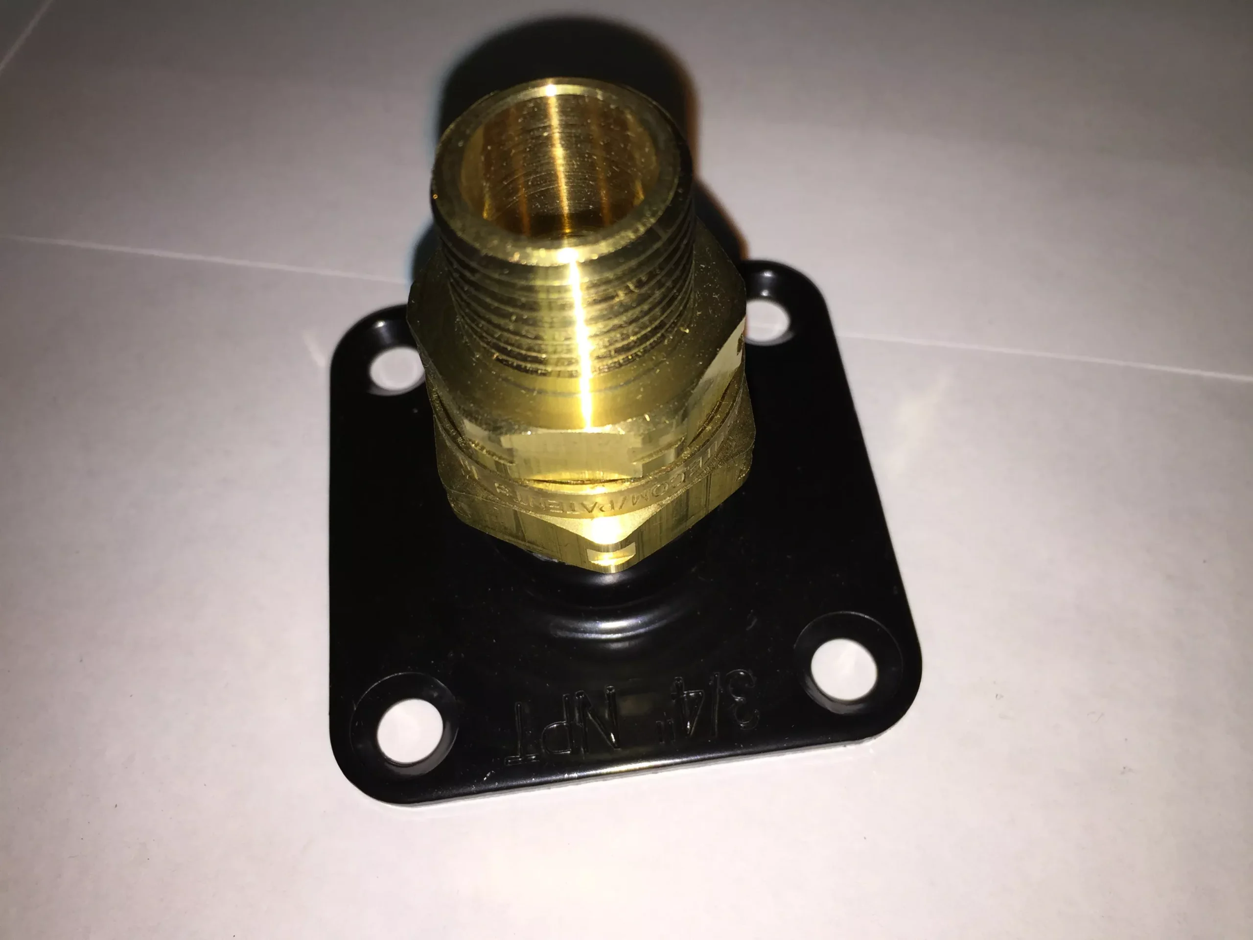 1/2" FLASHSHIELDFLANGE FITTING/TERMINATIONFOR FLEXIBLE GAS PIPING
