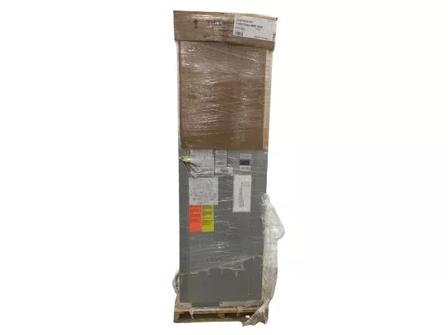 1 Ton Vertical Through-The-Wall Packaged Heat Pump Unit/W 4 Kw, 208-230/60/1, Eer: 11